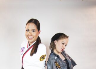 Life with Feet: Using YouTube to Tell Stories About Life Without Arms