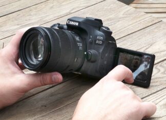 5 Reasons the Canon EOS 80D is Made For Vloggers