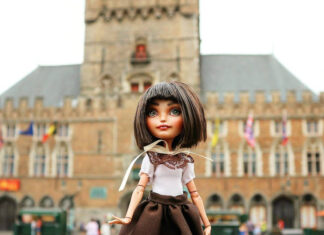 Poppen Atelier: How to turn a unique hobby into a successful YouTube channel