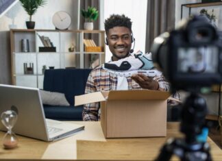 The art of improv in online content creation The meaning of impromptu featured image