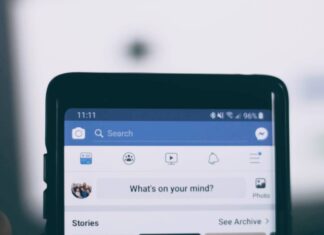 How are creators using Facebook in 2022? How Facebook creators are reaching users in 2022 featured image