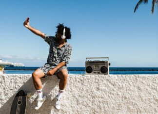 YouTube Shorts and monetization: How does it work? YouTube shorts article on monetization featured image