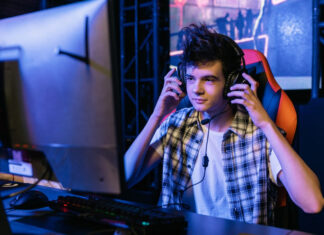 5 Twitch lighting setups for a great stream Twitch lighting setups featured image
