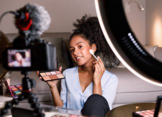 How much money will YouTube pay you for 100K views? How much money a YouTube video makes with 100K views featured image