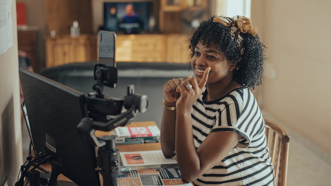 YouTube expands monetization to educational content featured image