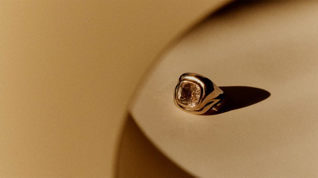 download (1) Instagram Ring