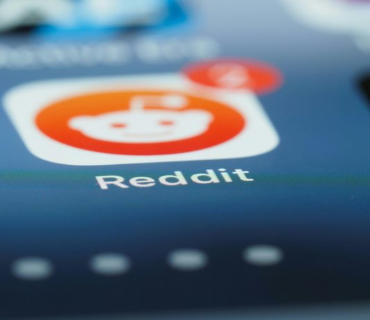 Reddit challenges Australia’s proposed social media restrictions in court Reddit challenges Australia’s proposed social media restrictions in court featured image