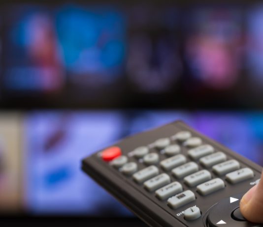 Netflix signs major creator deal Netflix signs major creator deal featured image