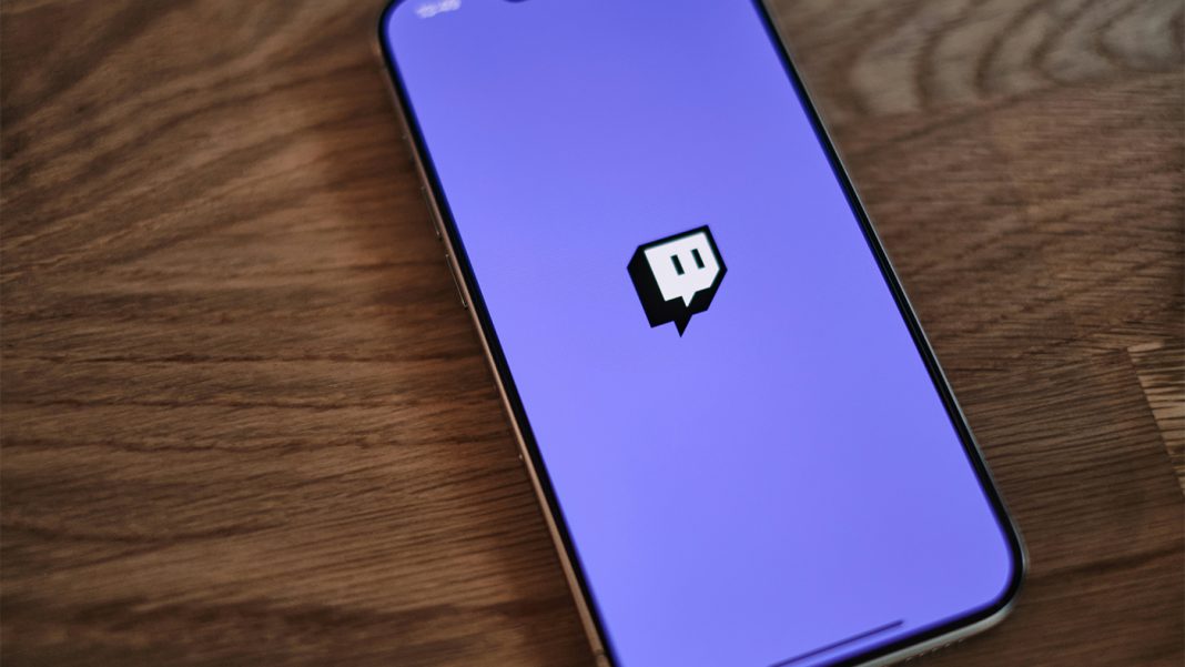 appshunter-io-LQ0WEbhN_dE-unsplash Twitch gives parents more control over teen accounts featured image