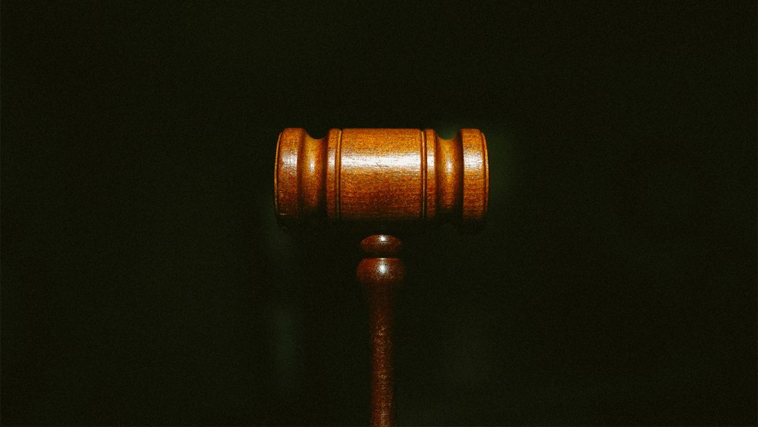 tingey-injury-law-firm-nSpj-Z12lX0-unsplash YouTube faces lawsuit over Premium's